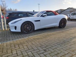 Jaguar F-Type Cabriolet - 1