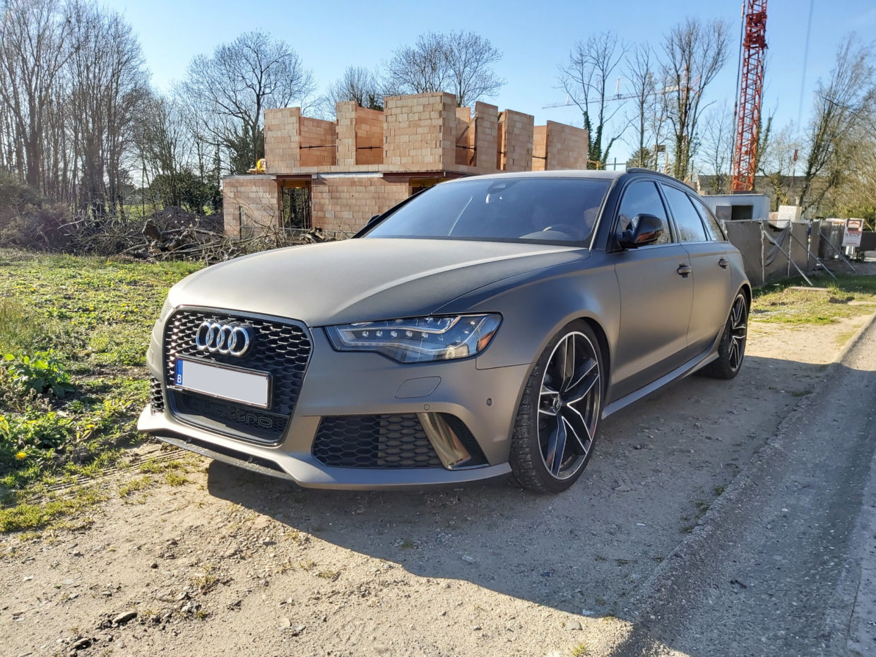 Audi A6 Avant Quattro - 2